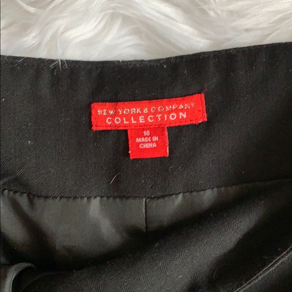 Black Pencil Skirt with Pockets - Picture 4 of 6